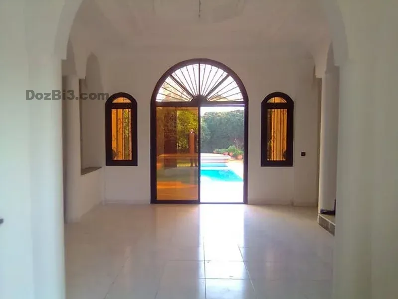 villa vide à louer Hay Riad