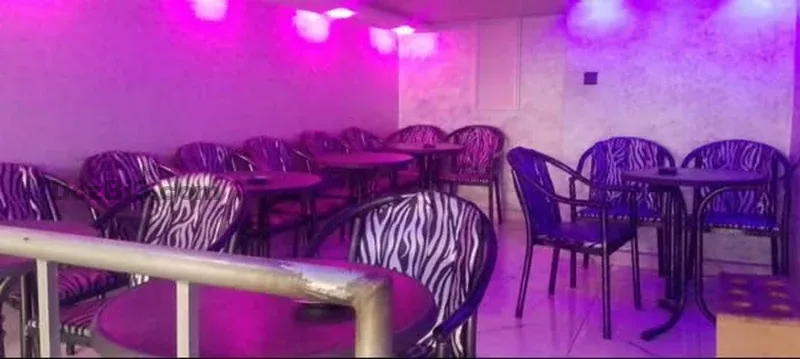 Café à louer dans le complexe Andalouse 3 Boukhalef