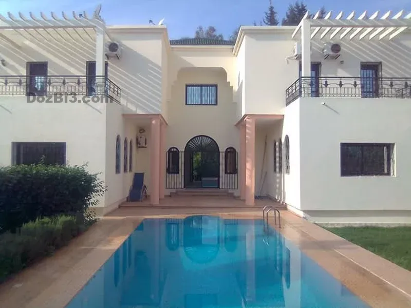 villa vide à louer Hay Riad
