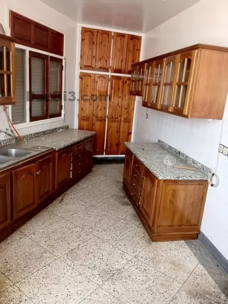 Appartement à louer près de la Galerie des Arts