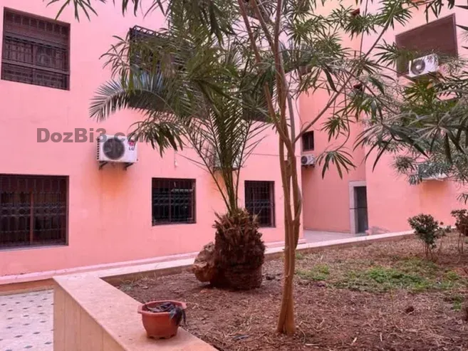 appartement meublé a vendre Guéliz à côtés de la Gare de train