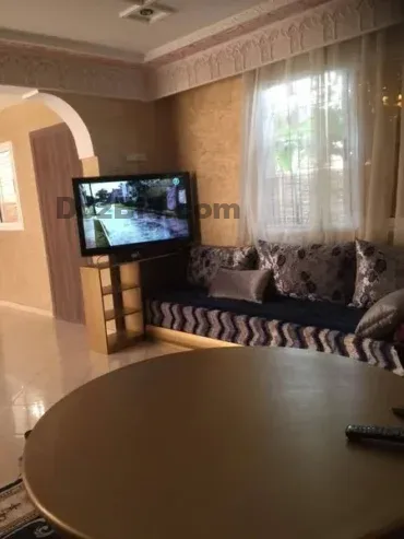 Petit villa meublée à louer par jour Hay EL farh