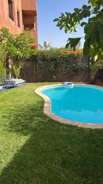 apparemment a vendre route de casa