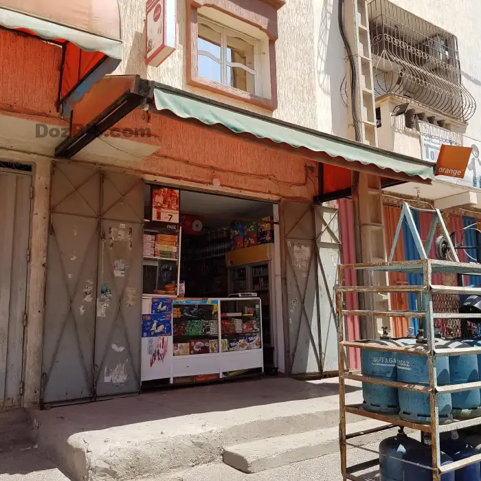 Magasin à louer Hay Houda près de l’école Al-Hikma