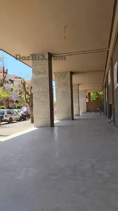 Magasin d’angle sur le boulevard Abdelkrim El Khattabi