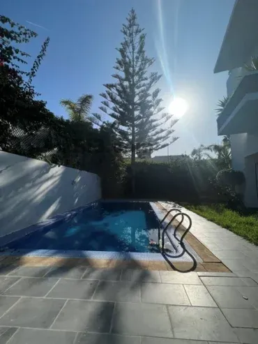 Villa d’exception à vendre Ain diab ( à 5min du Morocco mall )
