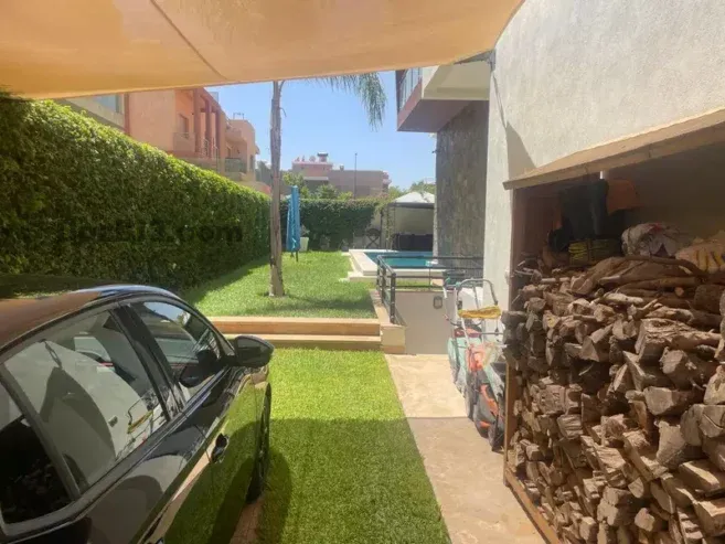 Villa moderne a vendre quartier zone villa