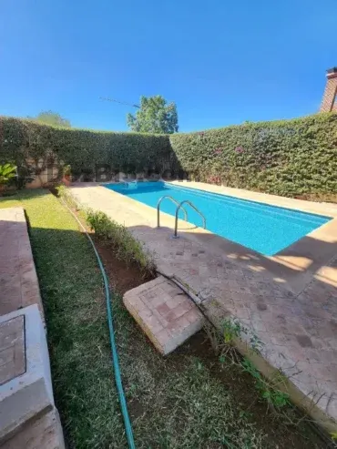 Magnifique Villa de prestige avec piscine à Amelkis