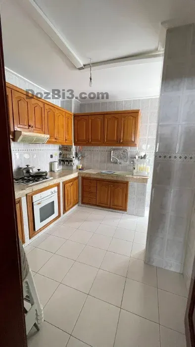 appartement spacieux à vendre à Nejma