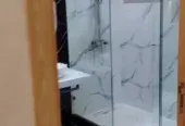Appartement vide à louer El Menzeh