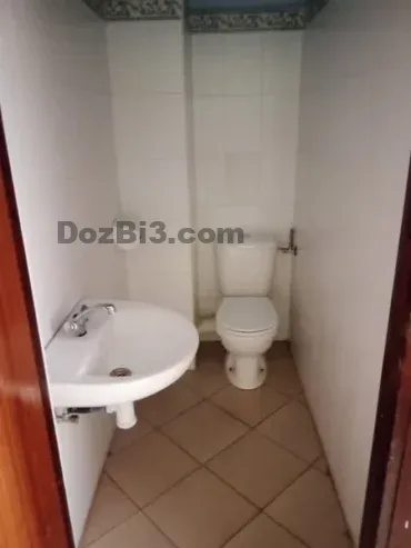 Appartement vide à louer Hay Salam