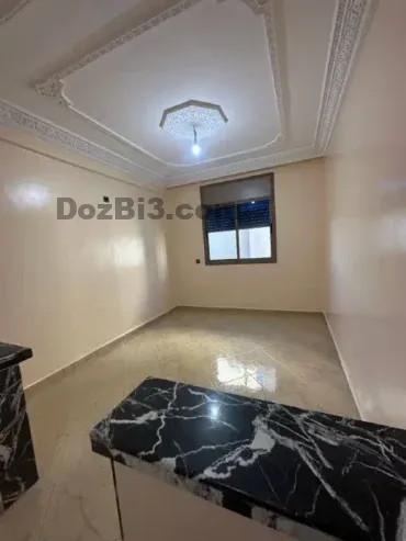 Appartement vide à louer quartier Al Wifaq