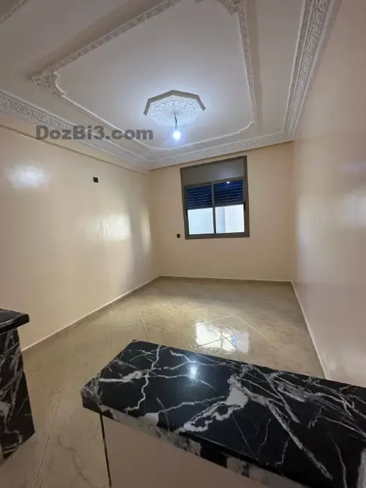 Appartement vide à louer quartier Al Wifaq