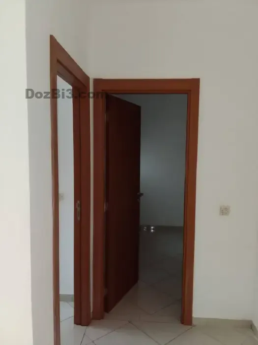 Appartement vide à louer à Montazah Jadid