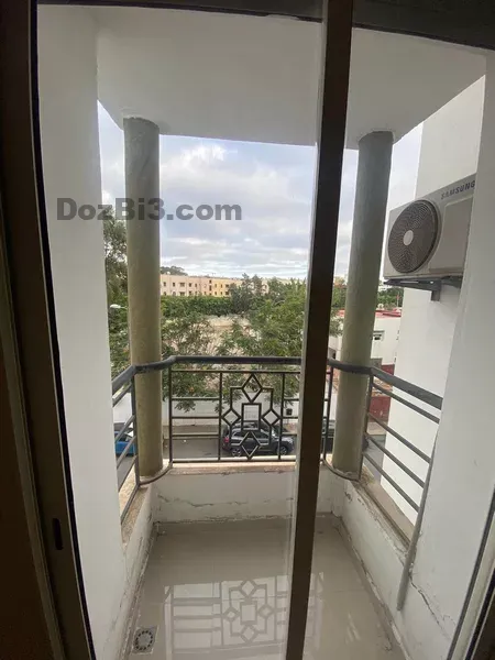 appartement sans vis a vis à vendre Diour jammaa