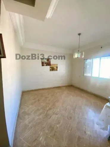 Appartement Vide à louer à proximité Boulevard Hassan 2