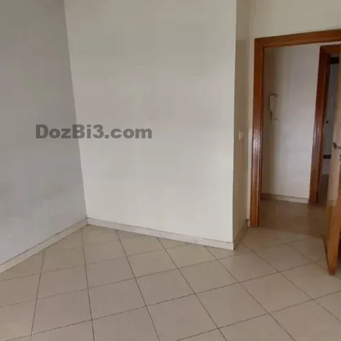 appartement vide à louer longue durée Hay Mohammadi
