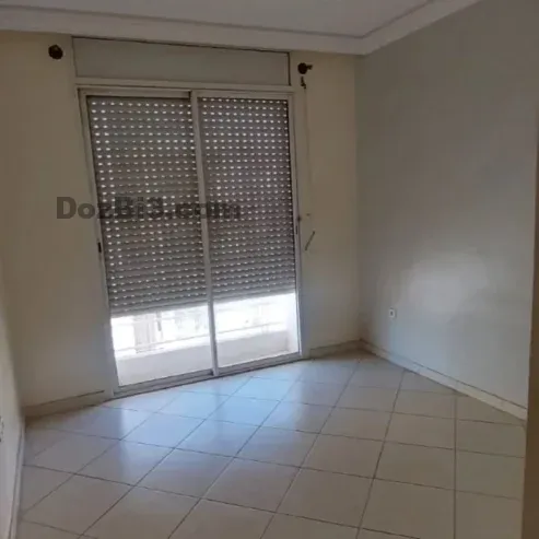 appartement vide à louer longue durée Hay Mohammadi