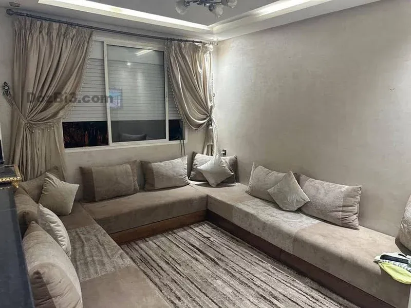 Appartement à louer longue durée Hay Salam