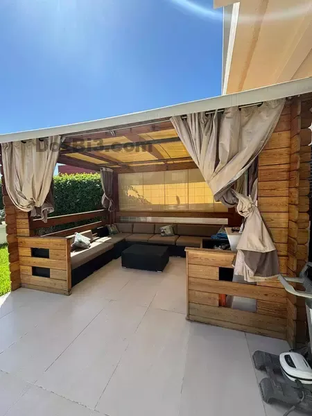 Villa moderne a vendre quartier zone villa