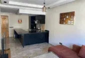 Studios à louer à Mers Sultan