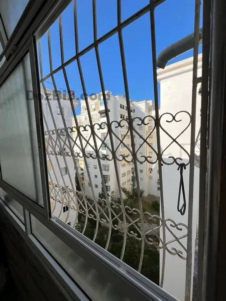 Appartement à vendre presque neuf à Doha Valfleuri