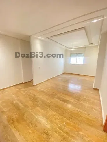 appartement à louer à 3 min a la station de tram Ocean