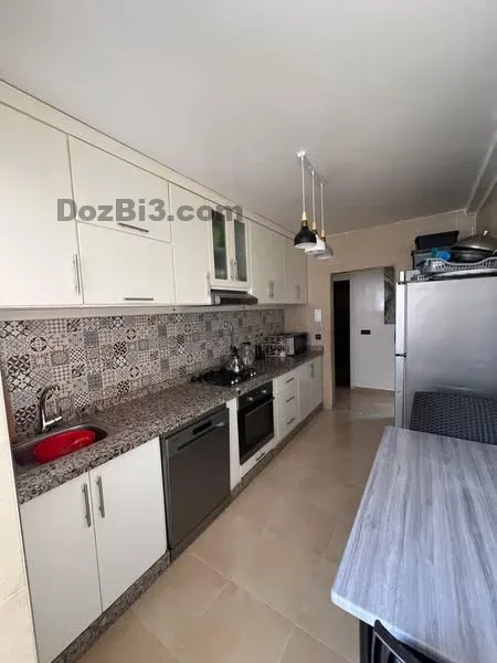 Appartement à vendre presque neuf à Doha Valfleuri