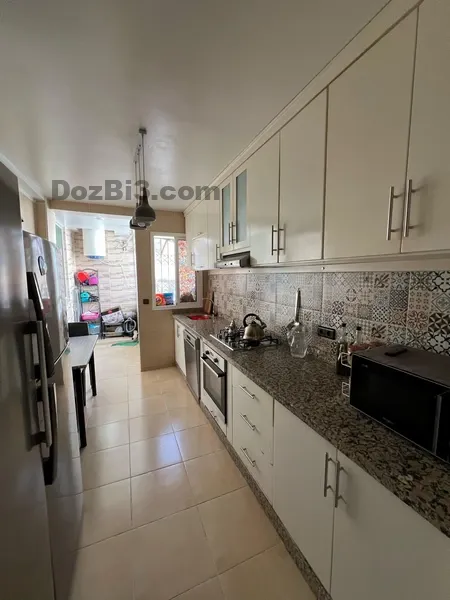 Appartement à vendre presque neuf à Doha Valfleuri