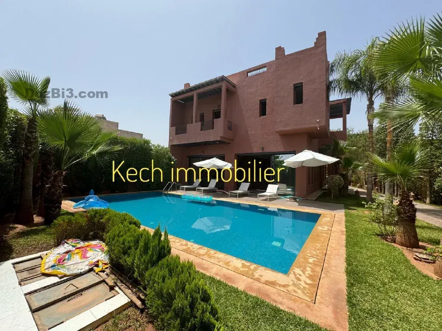 villa avec piscine à vendre Route de casa