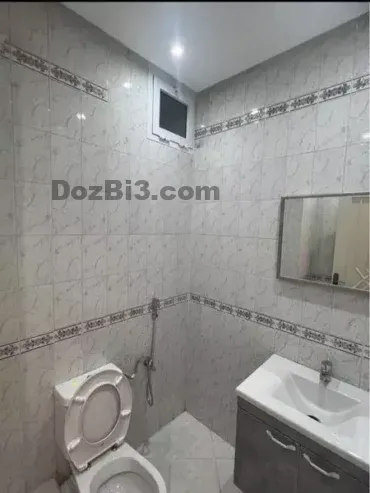 Appartement vide à louer au centre-ville (près de la mosquée Iberia)