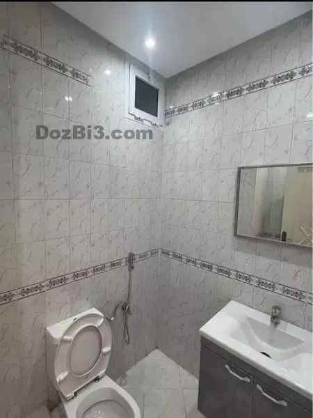 Appartement vide à louer au centre-ville (près de la mosquée Iberia)