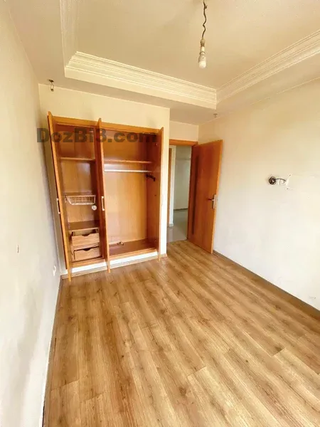 appartement sans vis a vis à vendre Diour jammaa
