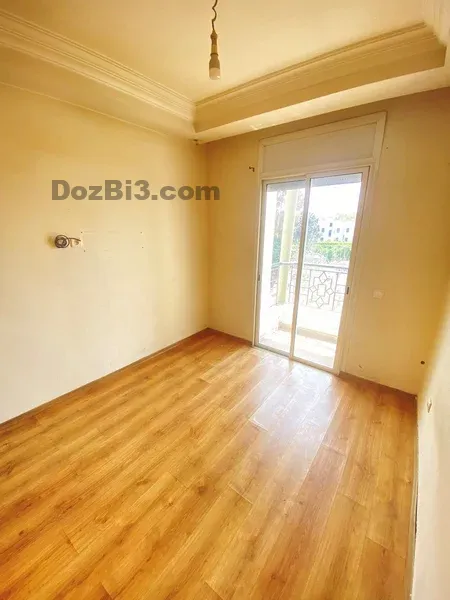 appartement sans vis a vis à vendre Diour jammaa