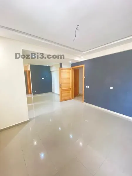 appartement sans vis a vis à vendre Diour jammaa