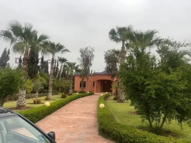 Villa meublé à louer – 13 minutes de carrefour targa
