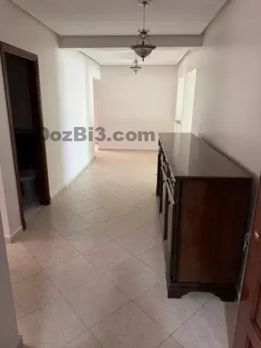 Appartement vide à louer quartier de la plage