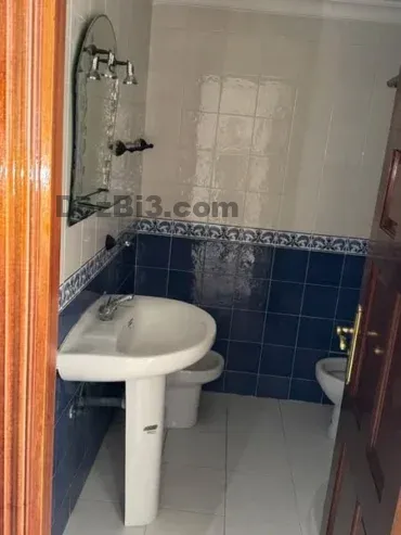 Appartement vide à louer quartier de la plage