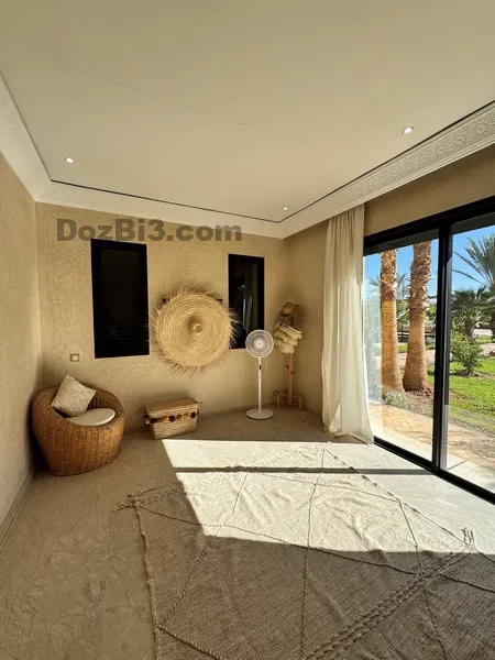 Villa d’Exception à Louer – Route de Fès