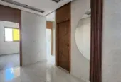 Appartement à vendre près AL BAYT AL AATIQ sur la rue principale