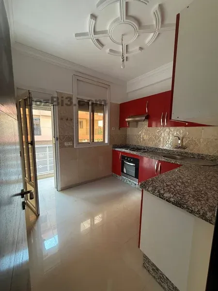 appartement vide à louer Hay Charaf