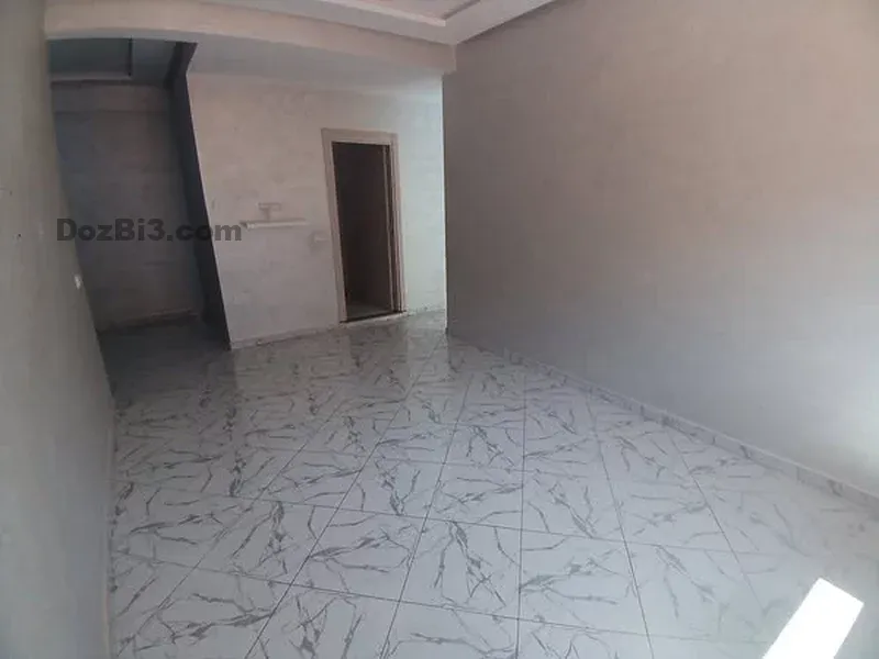 Appartement vide location longue durée Izdihar