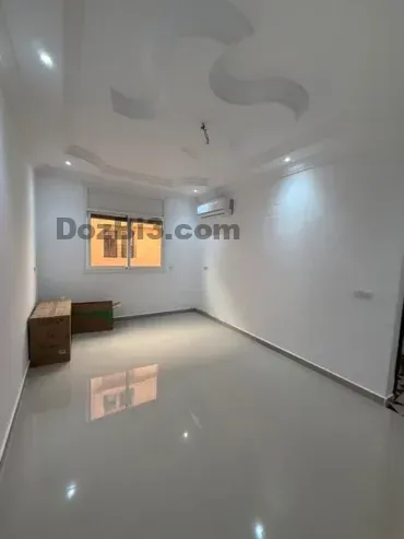 appartement vide à louer Hay Charaf