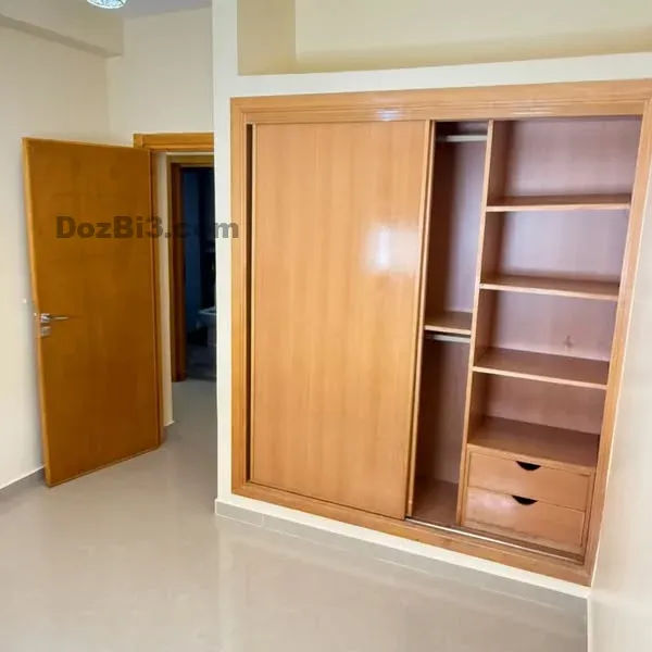 Appartement vide à louer longue durée Hay Al Wifaq