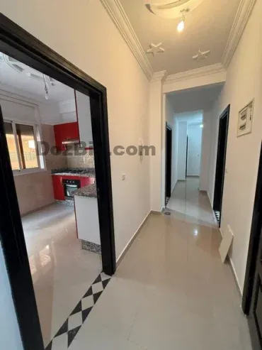 appartement vide à louer Hay Charaf