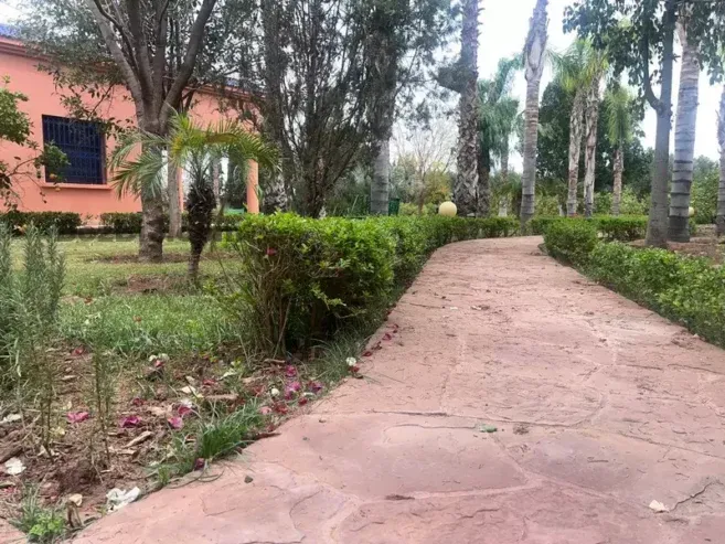 Villa meublé à louer – 13 minutes de carrefour targa