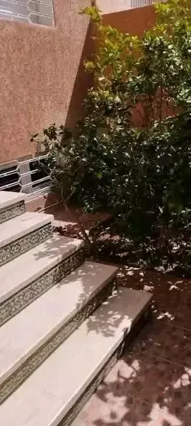 Villa à vendre à Ait Melloul (AL MAGHREB AL ARABI)