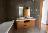 Villa à vendre près du McDonald’s près de Oued Merzeg