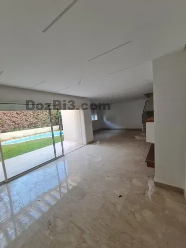 Villa à vendre au centre de Dar Bouazza