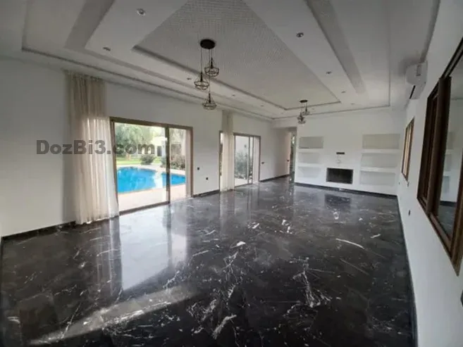 Villa de Prestige à Vendre – Route de Fès, Km 16